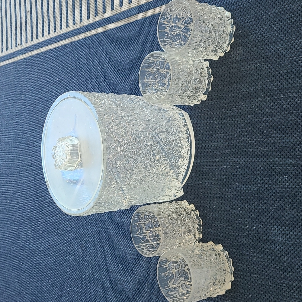 MCM Lucite ice bucket with 4 cups